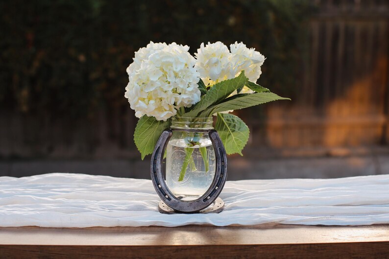 Hand-Welded Steel Horseshoe Mason Jar Vase Holder